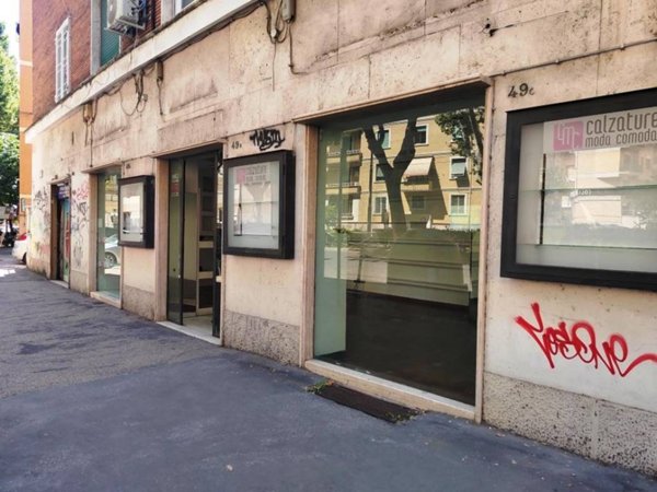 negozio in vendita a Roma in zona Gianicolense