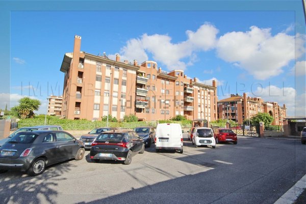 appartamento in vendita a Roma in zona Cinquina