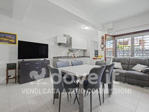 appartamento in vendita a Roma in zona Acilia