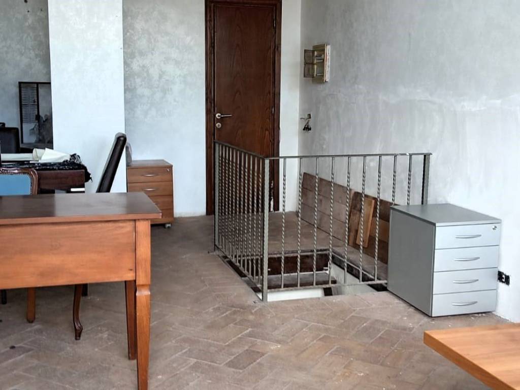 negozio in vendita a Roma in zona Ostia