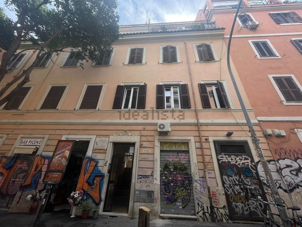 appartamento in vendita a Roma in zona Prenestino-Labicano