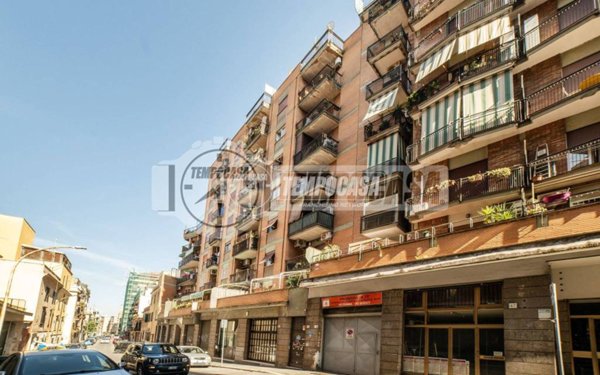 appartamento in vendita a Roma in zona Tuscolano
