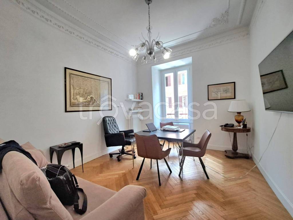 appartamento in vendita a Roma in zona Rione Prati