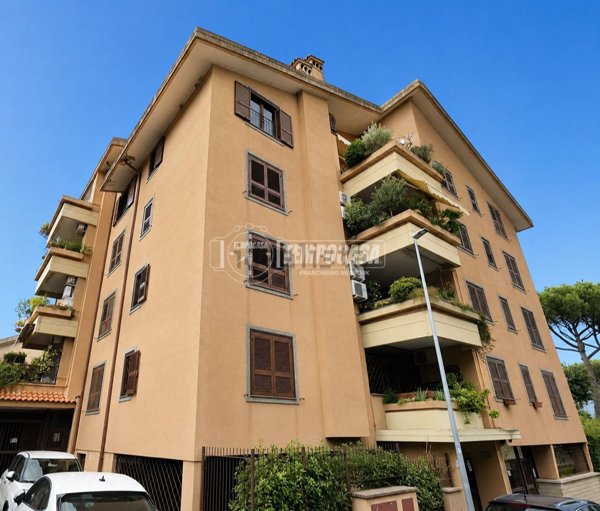 appartamento in vendita a Roma in zona Olgiata