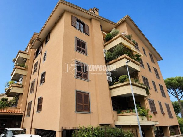 appartamento in vendita a Roma in zona Olgiata