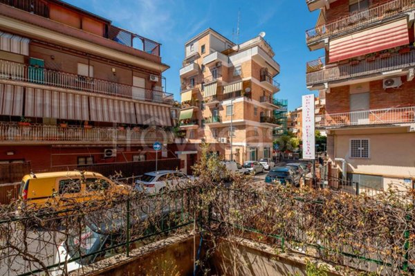 appartamento in vendita a Roma in zona Portuense
