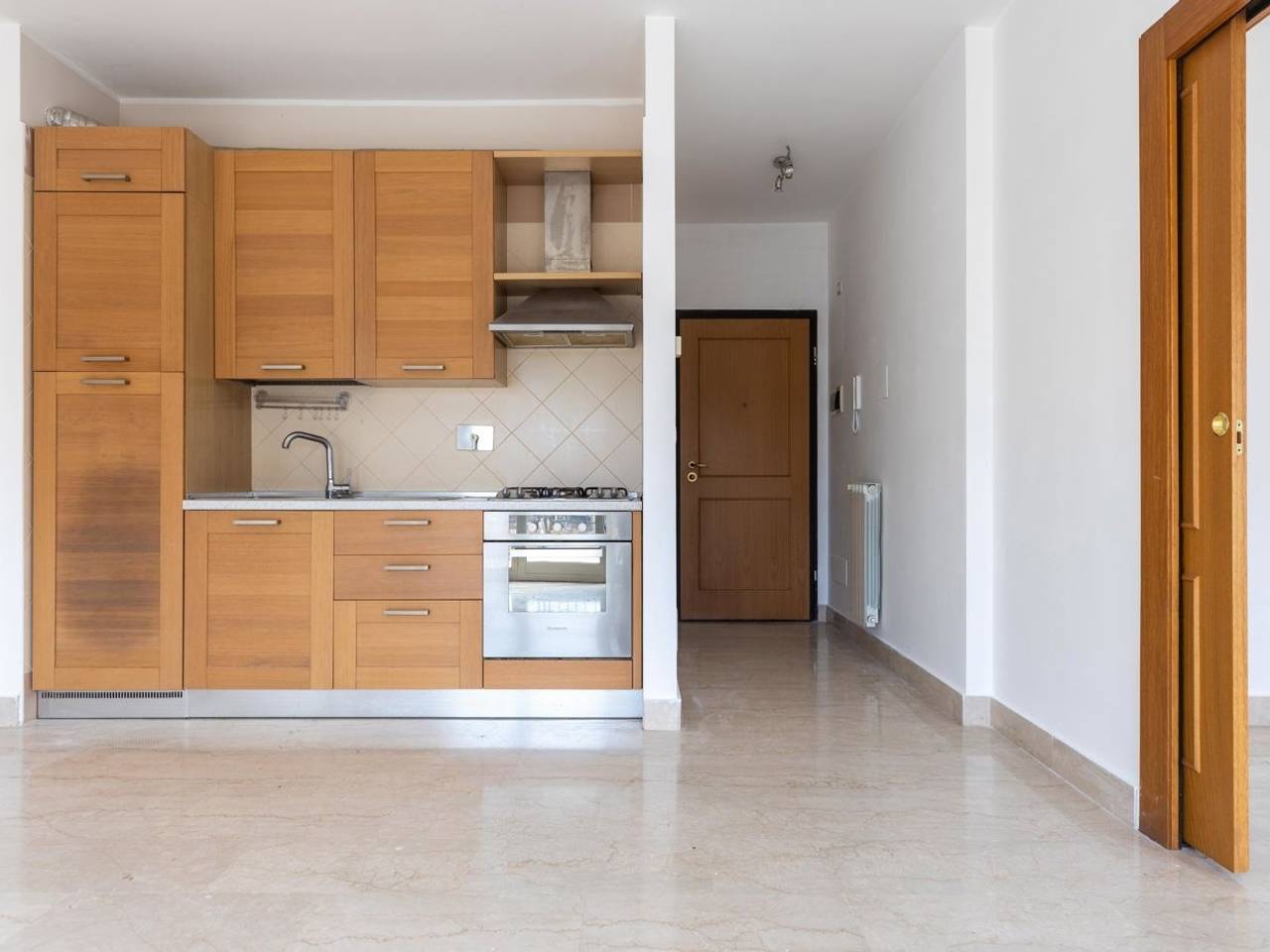 appartamento in vendita a Roma in zona Ostia