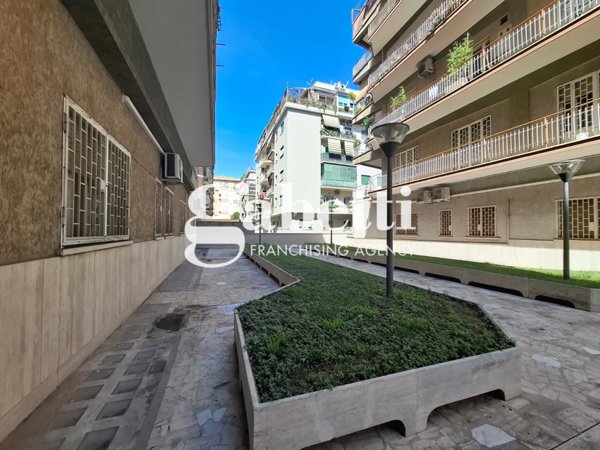 appartamento in vendita a Roma in zona Prenestino-Centocelle