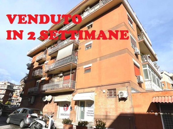 appartamento in vendita a Roma in zona Torrevecchia