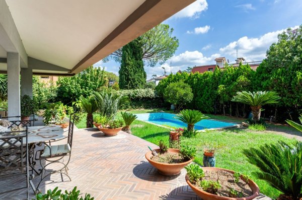 casa indipendente in vendita a Roma in zona Tre Pini - Poggio dei Fiori