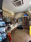 locale commerciale in vendita a Roma in zona Rione Monti/Campitelli