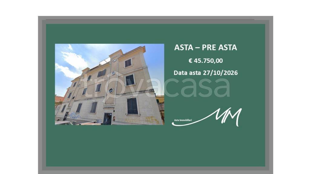 appartamento in vendita a Roma in zona Tuscolano