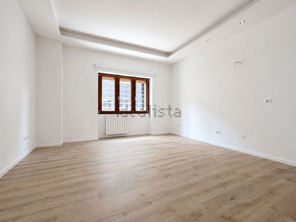 appartamento in vendita a Roma in zona Ostiense
