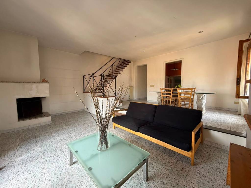 appartamento in vendita a Roma in zona Massimina/Casal Lumbroso