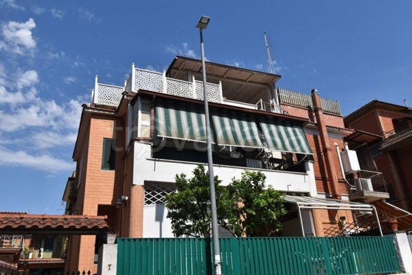 appartamento in vendita a Roma in zona Montespaccato