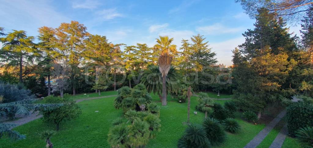 casa indipendente in vendita a Roma in zona Mostacciano