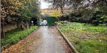casa indipendente in vendita a Roma in zona Massimina/Casal Lumbroso