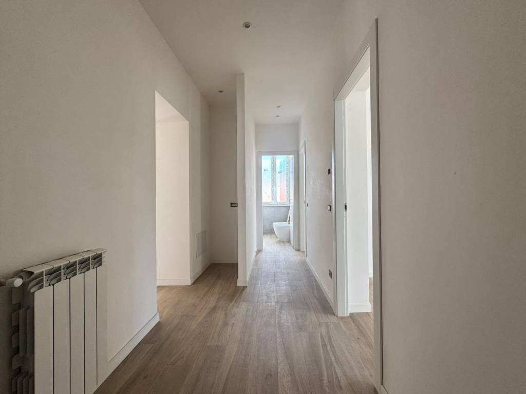 appartamento in vendita a Roma in zona Appio Pignatelli