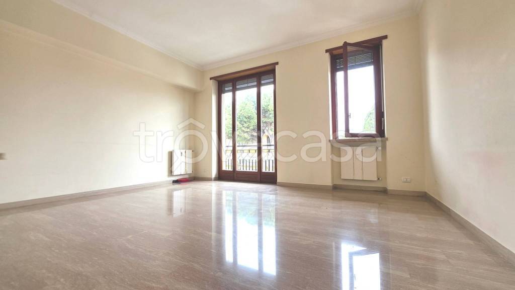appartamento in vendita a Roma in zona Casal Morena