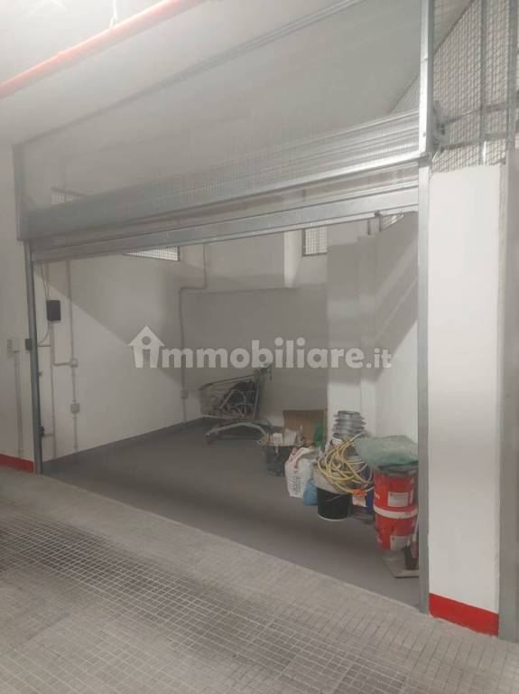 locale di sgombero in vendita a Roma in zona Gianicolense