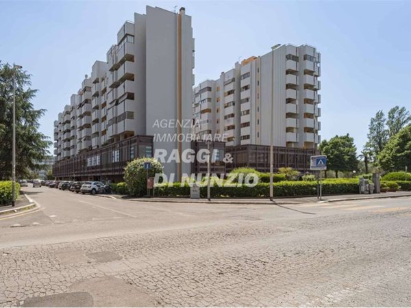 appartamento in vendita a Roma in zona Giuliano Dalmata