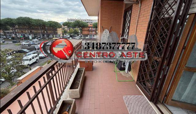 appartamento in vendita a Roma in zona Finocchio