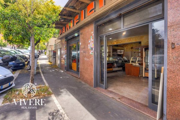 negozio in vendita a Roma in zona Gianicolense