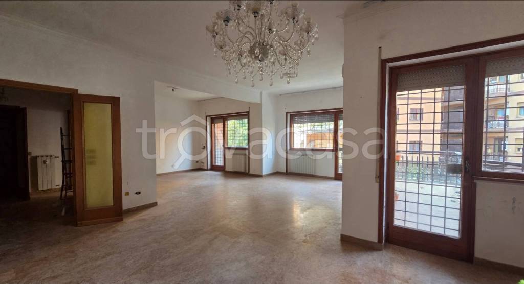 appartamento in vendita a Roma in zona Tor di Quinto