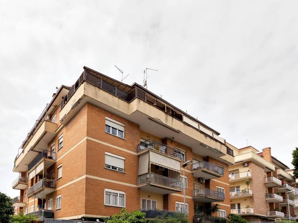 appartamento in vendita a Roma