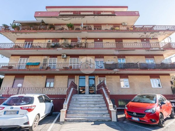 appartamento in vendita a Roma in zona Finocchio