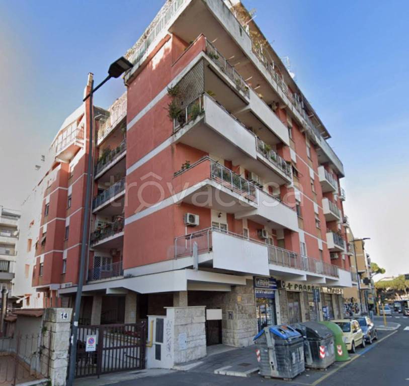 appartamento in vendita a Roma in zona Monte Sacro/Talenti