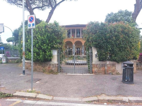 appartamento in vendita a Roma in zona Ostiense