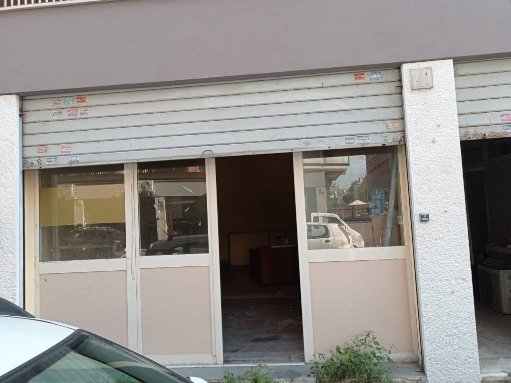 negozio in vendita a Roma in zona Pietralata
