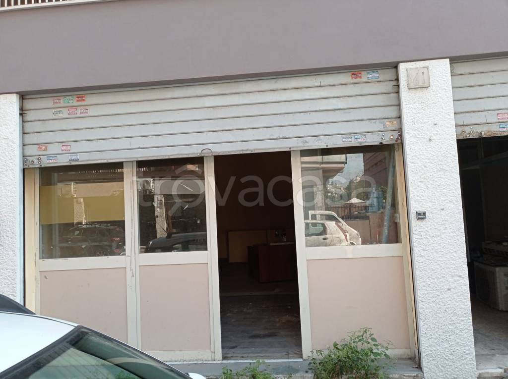 negozio in vendita a Roma in zona Pietralata