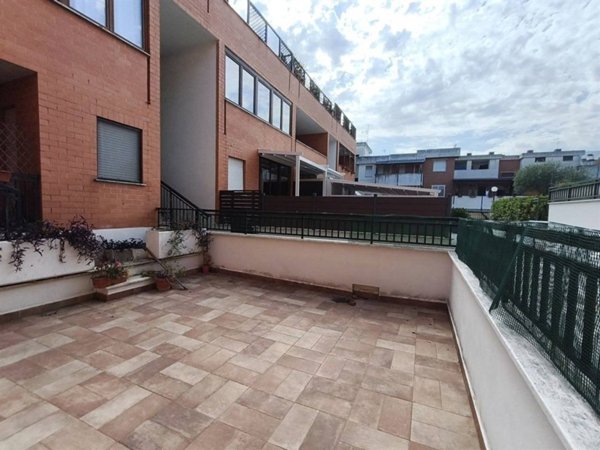 appartamento in vendita a Roma in zona Casal Monastero