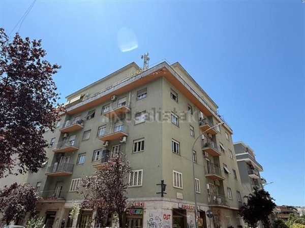 appartamento in vendita a Roma in zona Gianicolense