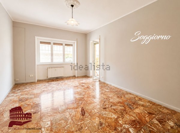 appartamento in vendita a Roma in zona Prenestino-Labicano