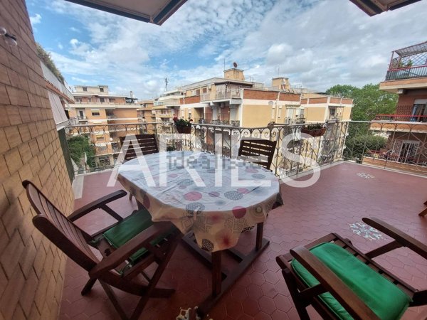 appartamento in vendita a Roma in zona Ostia