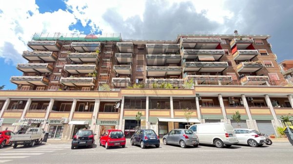 appartamento in vendita a Roma in zona Ardeatino