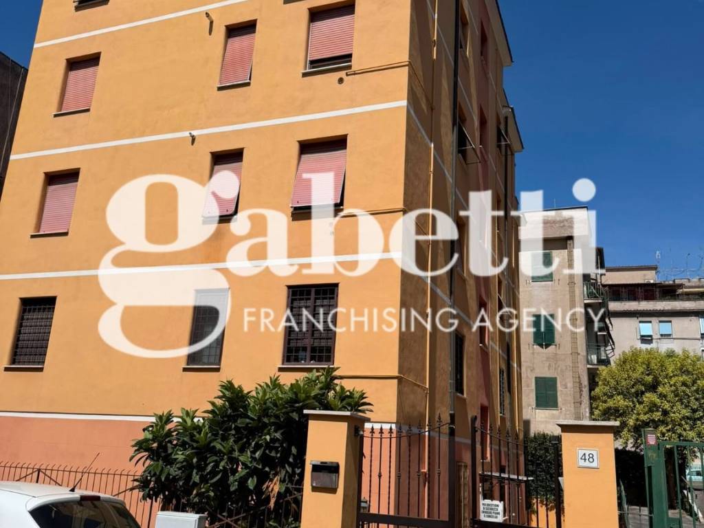 appartamento in vendita a Roma in zona Prenestino-Centocelle
