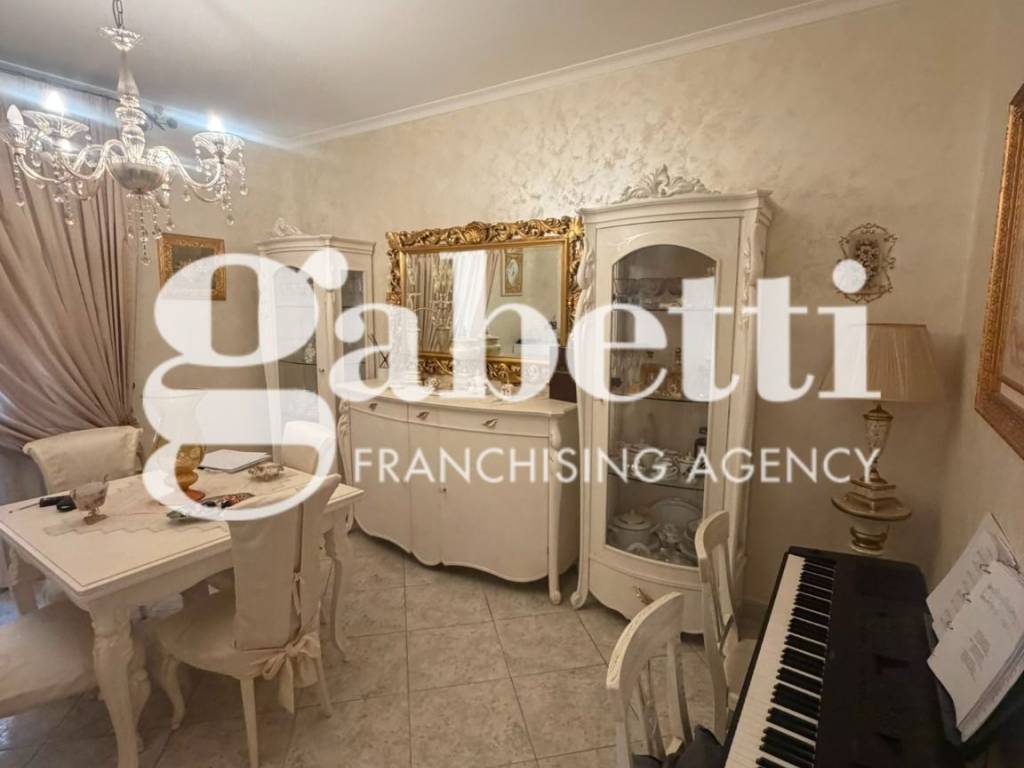 appartamento in vendita a Roma in zona Prenestino-Centocelle