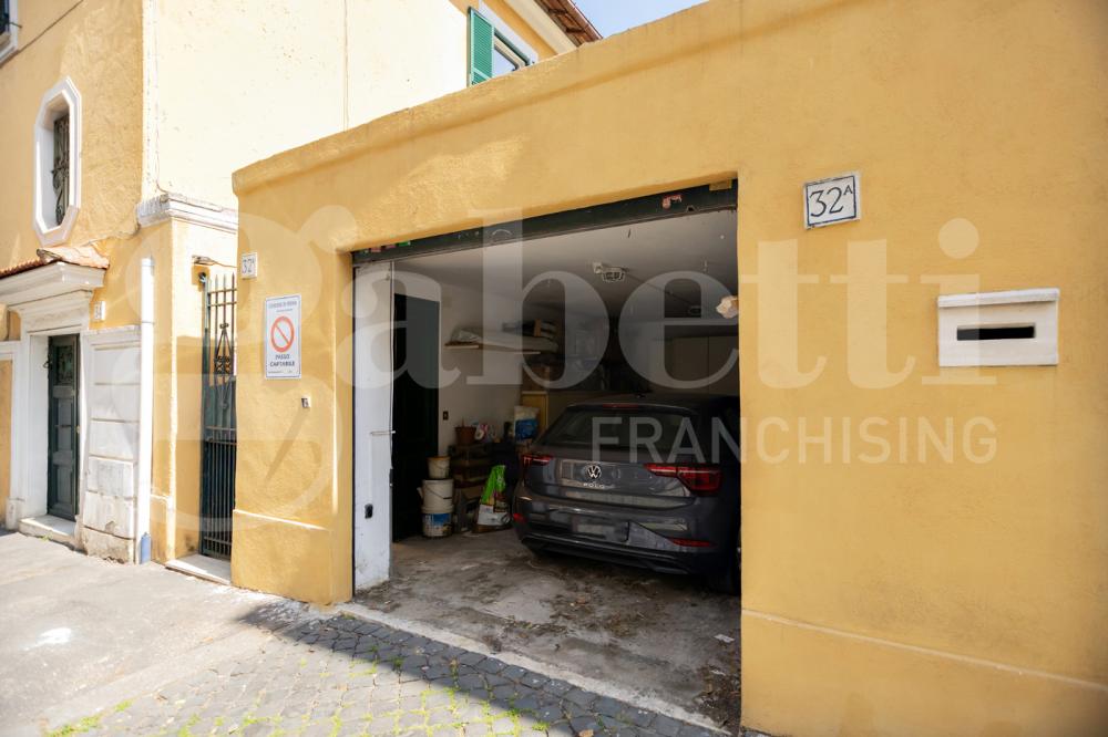 appartamento in vendita a Roma in zona Trieste