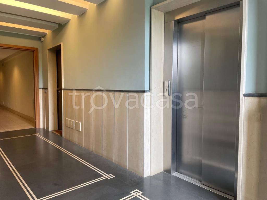 appartamento in vendita a Roma in zona Corviale