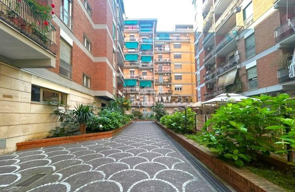 appartamento in vendita a Roma in zona Portuense