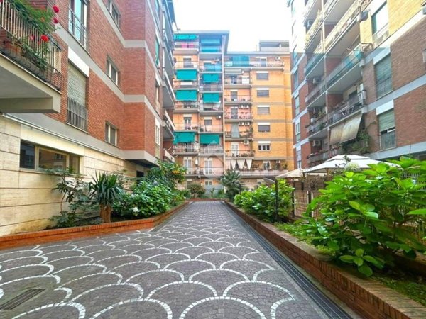 appartamento in vendita a Roma in zona Portuense