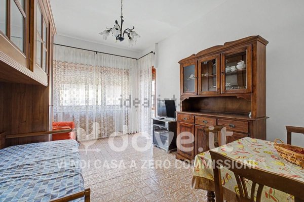 appartamento in vendita a Roma in zona Ostia