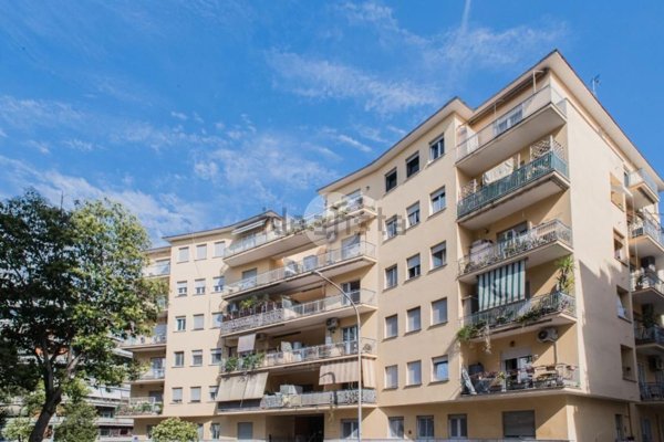 appartamento in vendita a Roma in zona Gianicolense