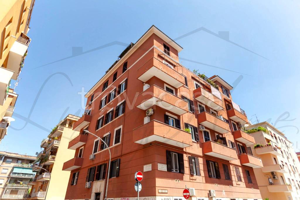 appartamento in vendita a Roma in zona Gianicolense