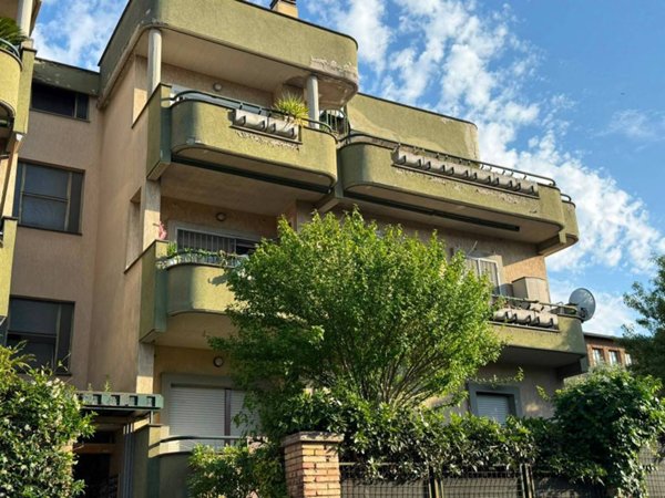 appartamento in vendita a Roma in zona Tor Vergata/Torrenova