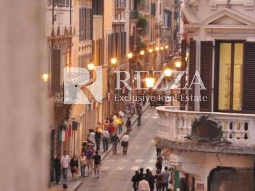 negozio in vendita a Roma in zona Campo Marzio